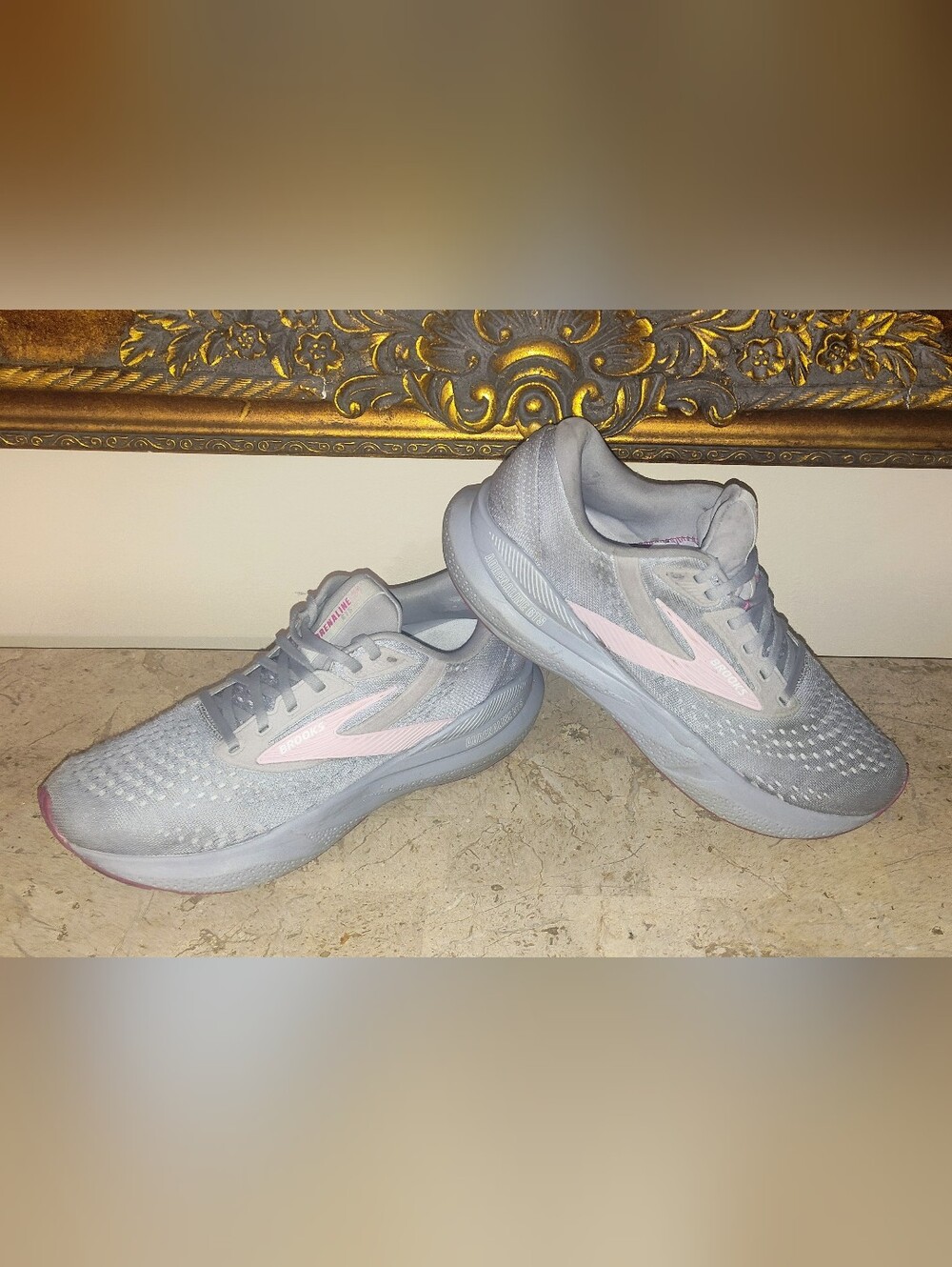 Brooks Adrenaline 24 Light Gray and Pink Women's Running Sneakers